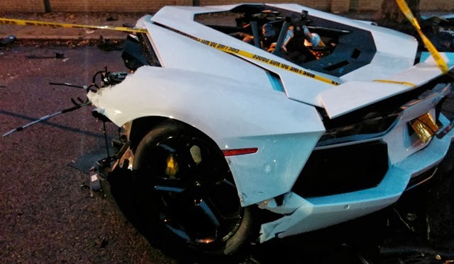 Bununla birlikte, Lamborghini Aventador’un bu gelişmiş yapısı işini iyi yapmış gibi görünüyor.