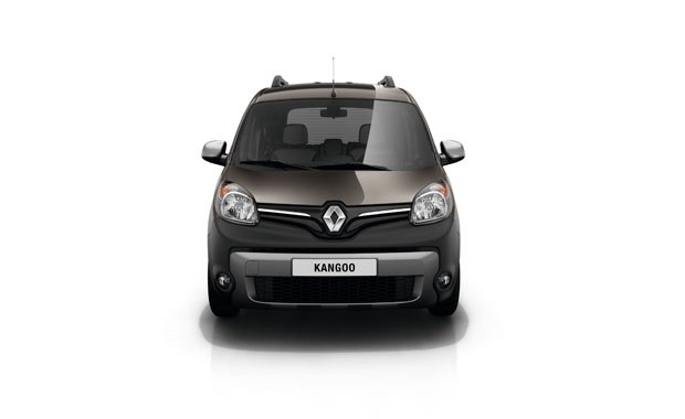 İkinci nesil Kangoo, 2008 yılında lanse edilmesinden bu yana 400 binden fazla ticari araç müşterisinin tercihi oldu. Renault’nun, Avrupa pazarının zirvesinde yer alan Minivan’ı, Kangoo,  Multix ve Express versiyonlarının lansmanı ile bu yıl çok güçlü bir geri dönüş gerçekleştiriyor.