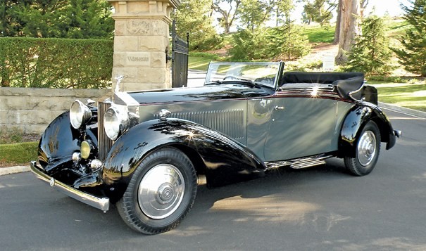 1934 Rolls-Royce Phantom II Continental Three Position Drophead Coupe


Müzayede Fiyatı:$475,000 - $575,000.