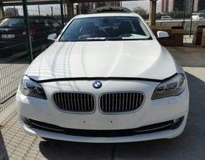 BMW marka araçlar ise araç başına 160 bin liradan açık artırmaya sunulacak.