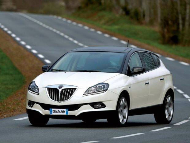 Lancia
Ocak 2013'te satılan otomobil sayısı: 10
Ocak 2014'te satılan otomobil sayısı: 8