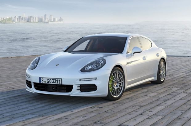 Porsche
Ocak 2013'te satılan otomobil sayısı: 16
Ocak 2014'te satılan otomobil sayısı: 45