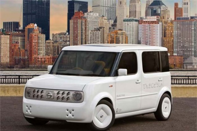 Nissan Cube Puan: 3,6