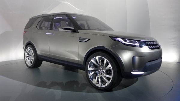 Land Rover Discovery Vision Concept yarın başlayan New York Otomobil Fuarı’nda resmen tanıtılacak.