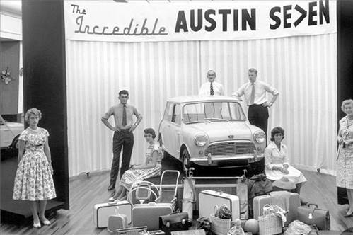 Mini ilk olarak 1959 yılında piyasaya çıktı. İlk çıktığında adı Morris Minor ve Austin Seven olarak kullanıldı.1961 yılına gelindiğinde, aracın ismi Austin Mini oldu. Sekiz yıl sonra Mini kendi adıyla bir marka oldu.