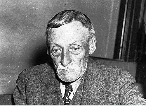lbert Fish:Kuzuların Sessizliği filmine ilham olan Albert Fish'in toplam 100'en fazla cinayet işlediği düşünülüyor. Aynı zamanda yamyam (insan eti yiyen) Fish, en yaşlı seri katil olma özelliğindedir.