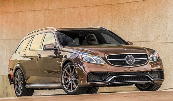 SUV, vagon sınıfı: Mercedes-Benz E63 AMG SUV kullanmanın sıkıcı olduğunu düşünüyorsanız daha E63 AMG ile tanışmadınız demektir. 577 beygir gücündeki otomobil 100 km hıza 6.7 saniyede çıkabiliyor.