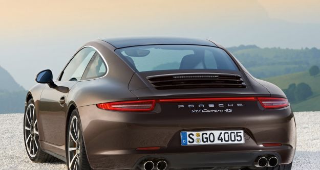 Orijinal Ekipmanda Porsche'nin de Tercihi Continental