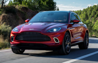 2020 Aston Martin DBX tarih verdi!