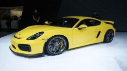 İşte Porsche Cayman GT4 modeli..