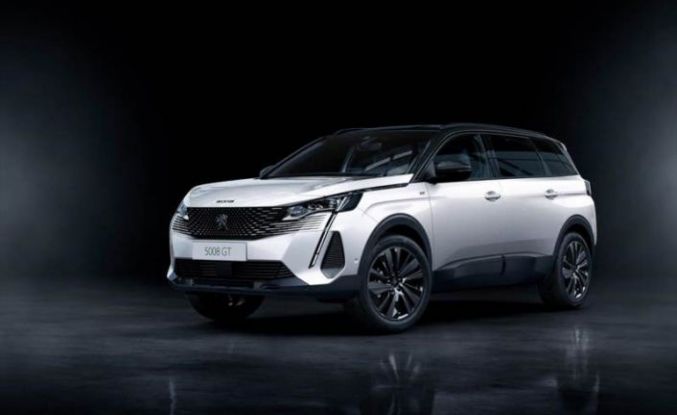 Peugeot 5008 SUV modeli için tarih verdi